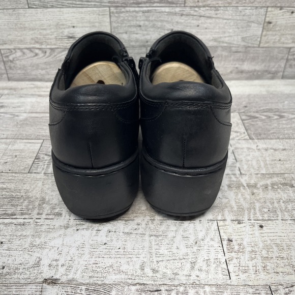 Clarks Channing Ann Black Leather Zip Comfort Loafer Shoes Women Size 9.5M - Picture 4 of 10